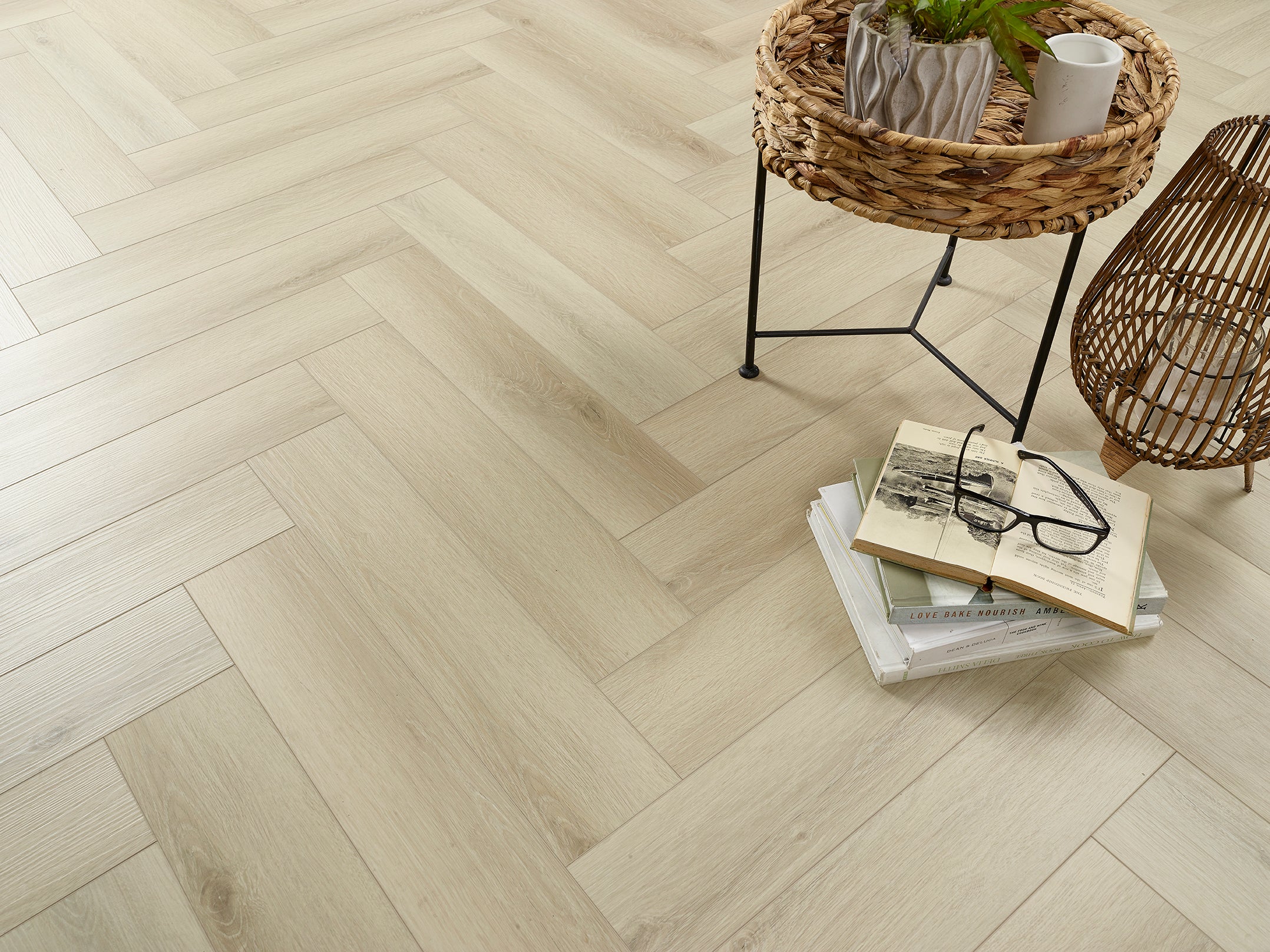 Hydro Loc Malmo Herringbone