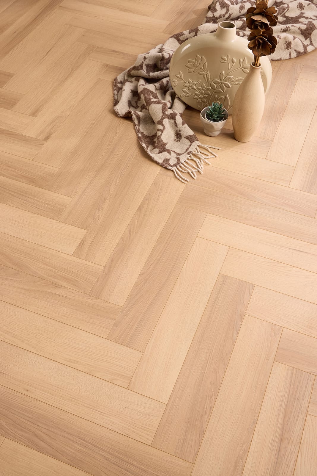 Tromso Oak Herringbone 12mm