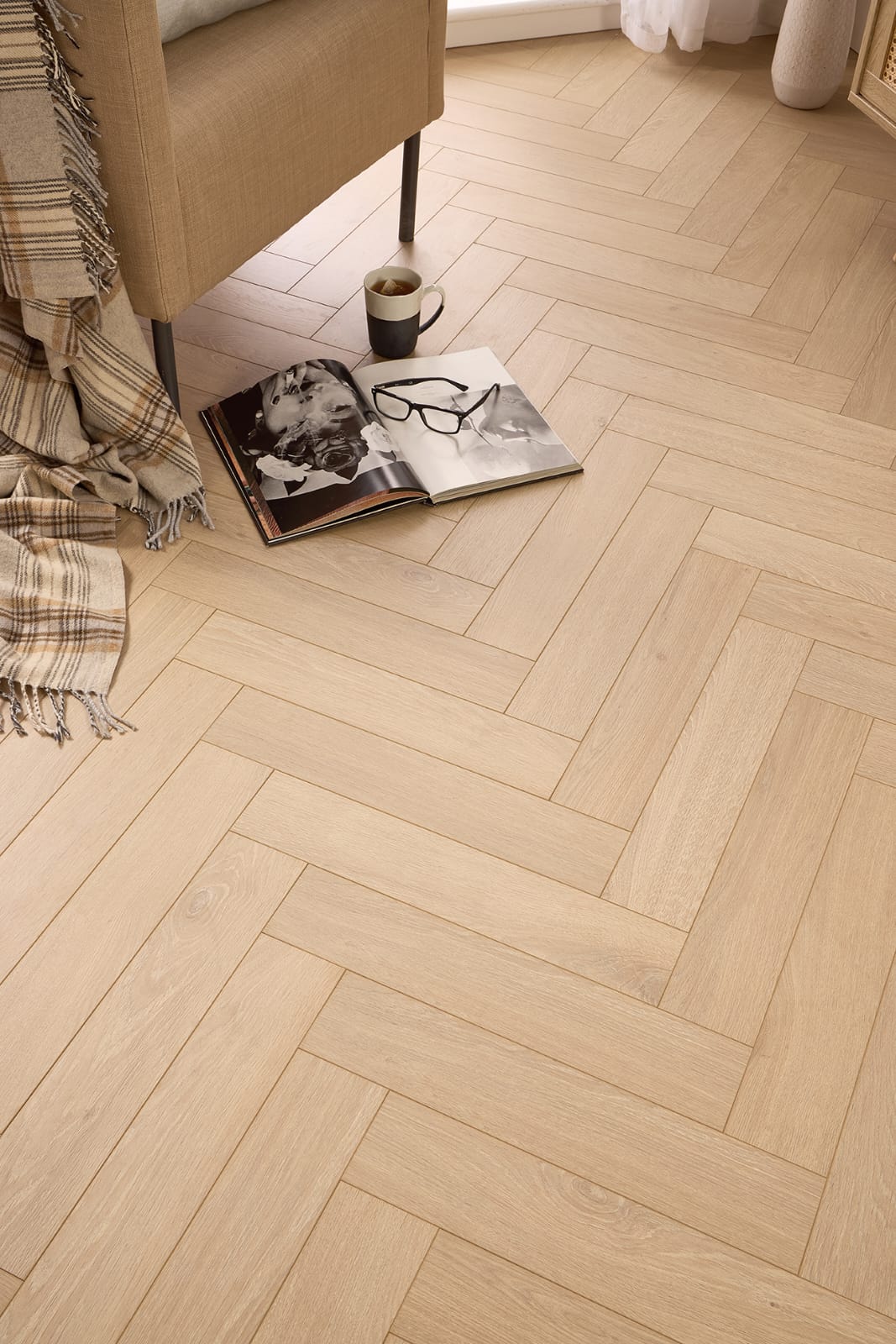 Viborg Oak Herringbone 12mm