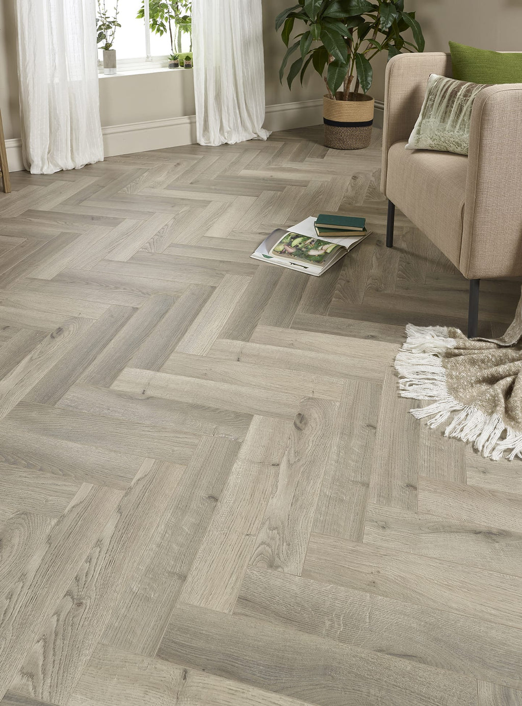 Aalboug Oak Herringbone 12mm