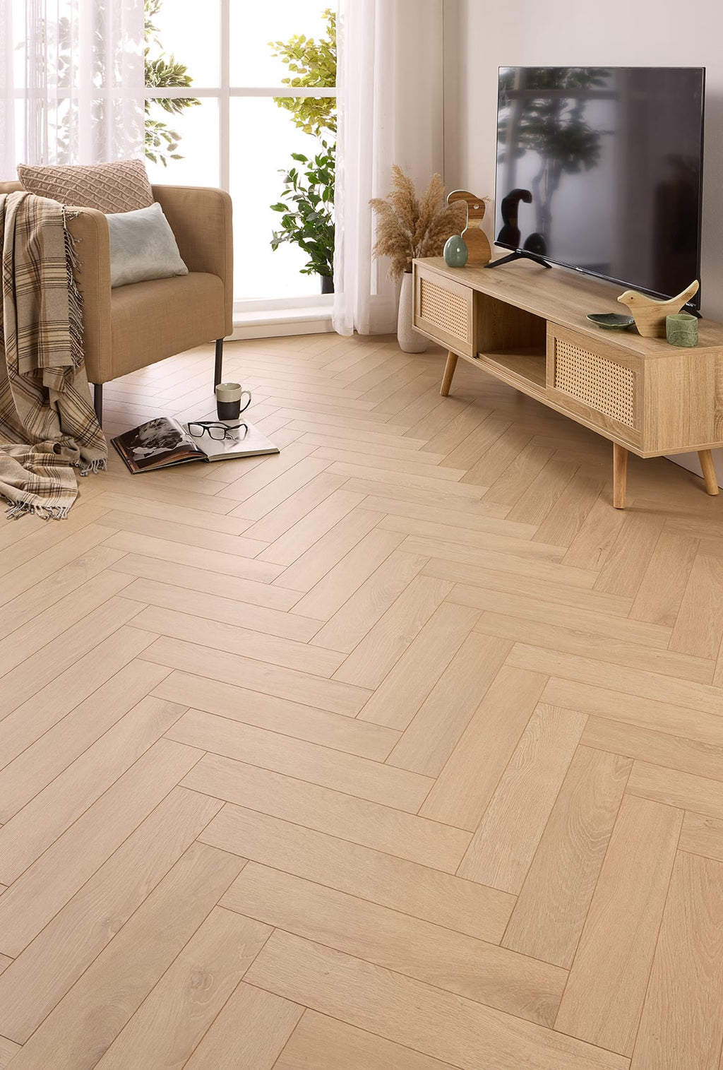 Viboug Oak Herringbone 12mm